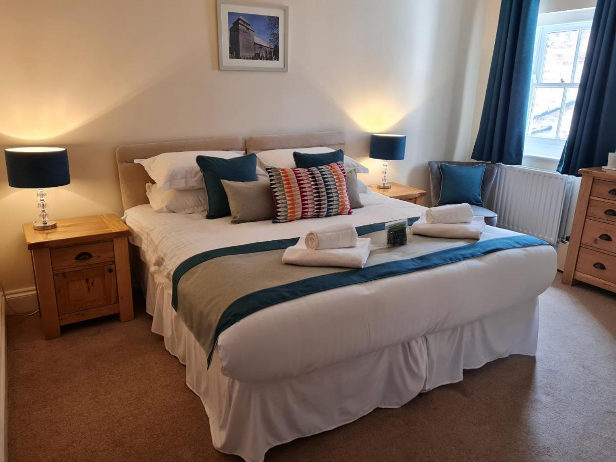 Hotel The Trewythen Llanidloes Esterno foto