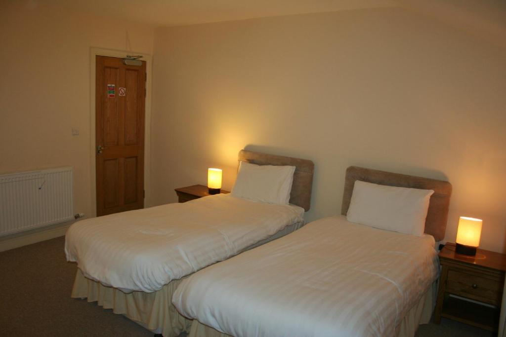 Hotel The Trewythen Llanidloes Esterno foto